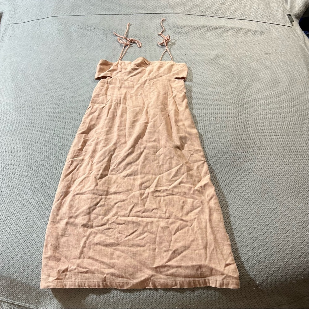 Isalis Women’s Peach Linen Blend Midi Length Cutout Dress Size Small EUC